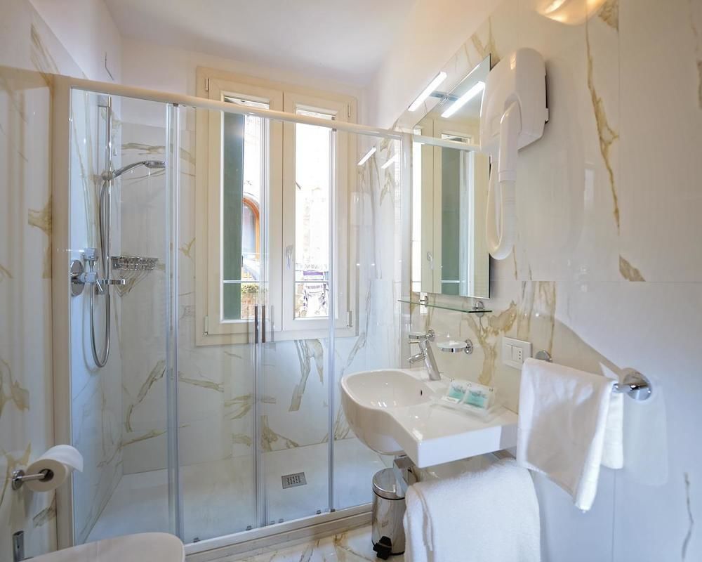 Nuovo Teson 3* Venezia